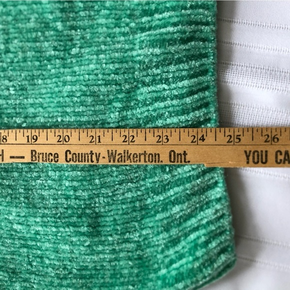 Vtg Cozy Mint Green Chenille Sweater - Picture 9 of 10
